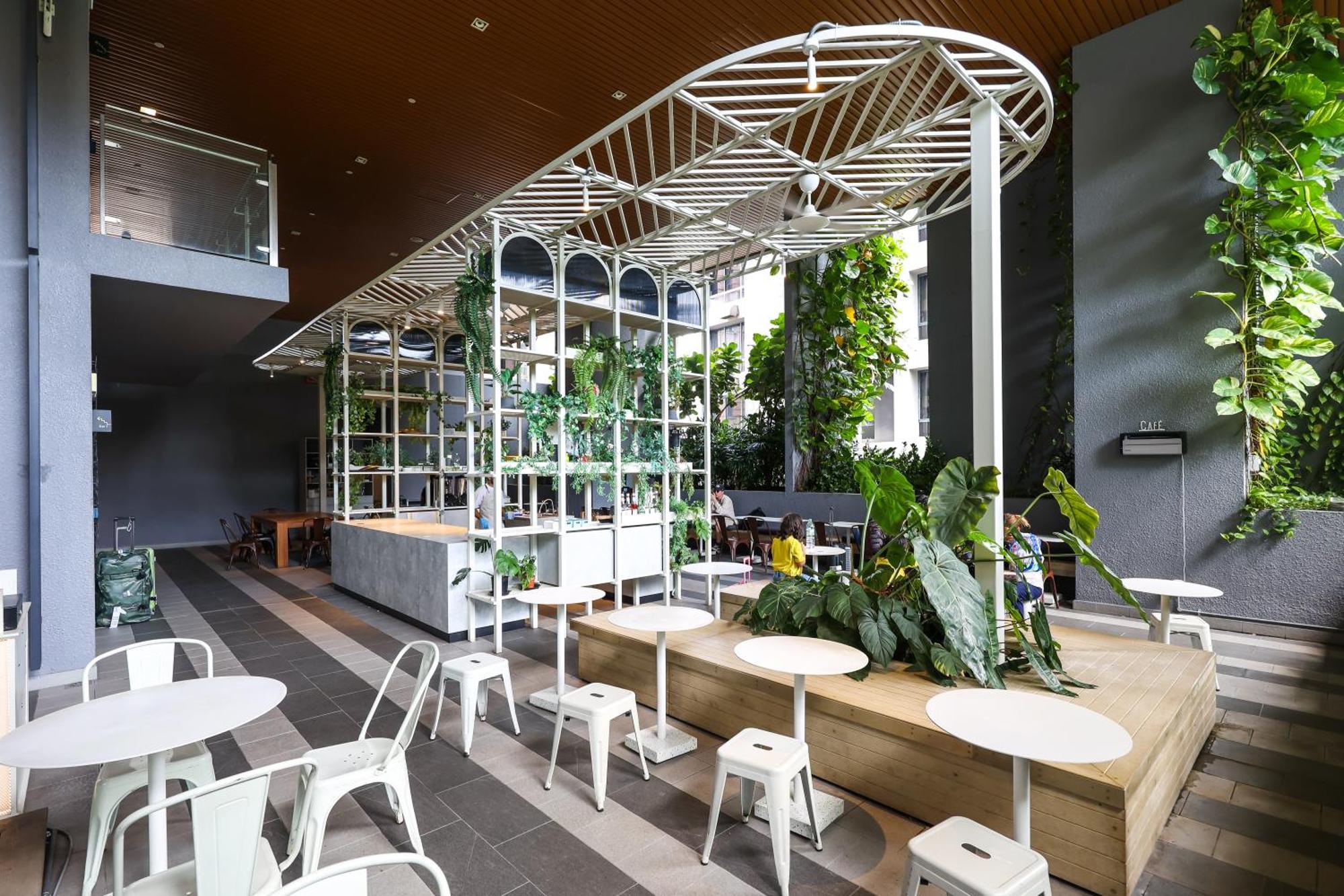 Aparthotel Ceylonz By Mykey